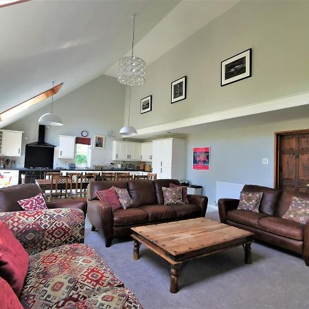 Wellstone Cottages - Coach House Llanfyrnach Ngoại thất bức ảnh