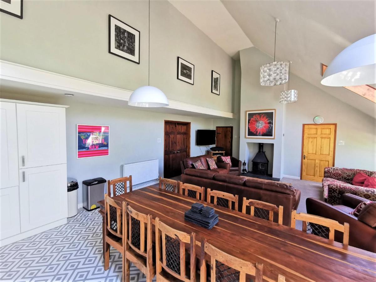 Wellstone Cottages - Coach House Llanfyrnach Ngoại thất bức ảnh