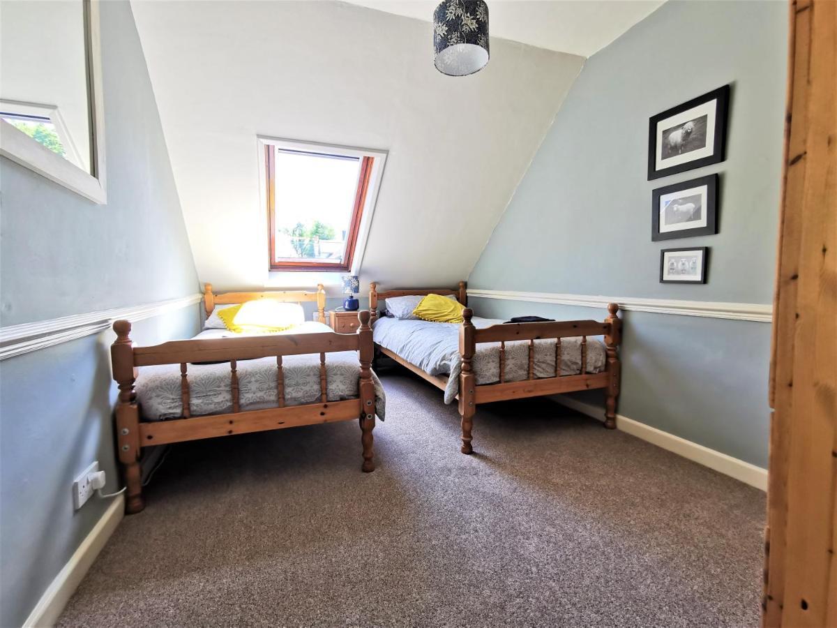 Wellstone Cottages - Coach House Llanfyrnach Ngoại thất bức ảnh